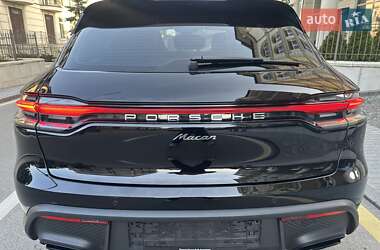 Позашляховик / Кросовер Porsche Macan 2025 в 