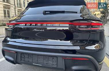 Позашляховик / Кросовер Porsche Macan 2025 в 