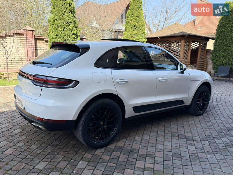 Внедорожник / Кроссовер Porsche Macan 2021 в Черновцах