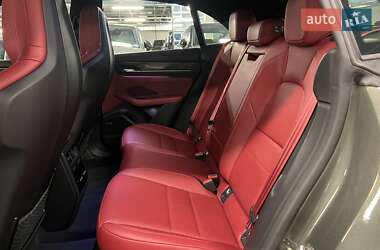 Внедорожник / Кроссовер Porsche Macan 2024 в 