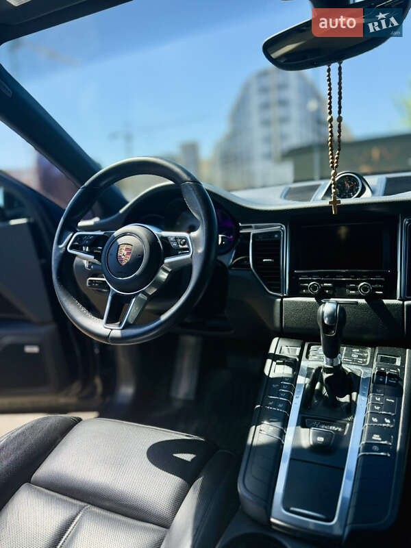 Внедорожник / Кроссовер Porsche Macan 2014 в Львове