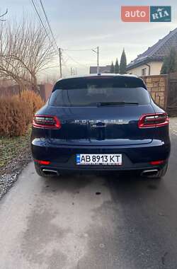 Позашляховик / Кросовер Porsche Macan 2016 в 