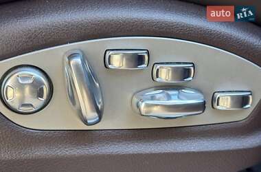 Внедорожник / Кроссовер Porsche Macan 2014 в 
