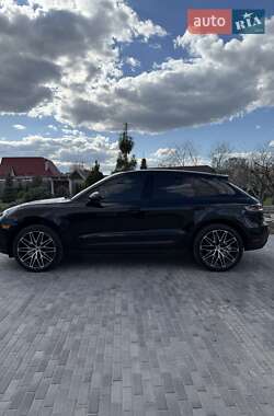 Внедорожник / Кроссовер Porsche Macan 2022 в 