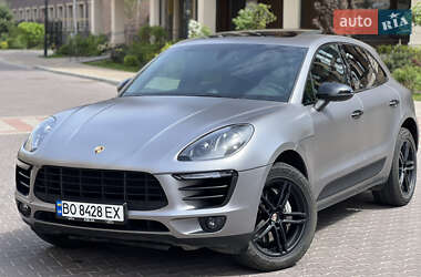Внедорожник / Кроссовер Porsche Macan 2015 в Киеве