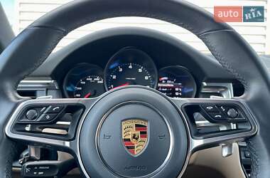 Внедорожник / Кроссовер Porsche Macan 2018 в 