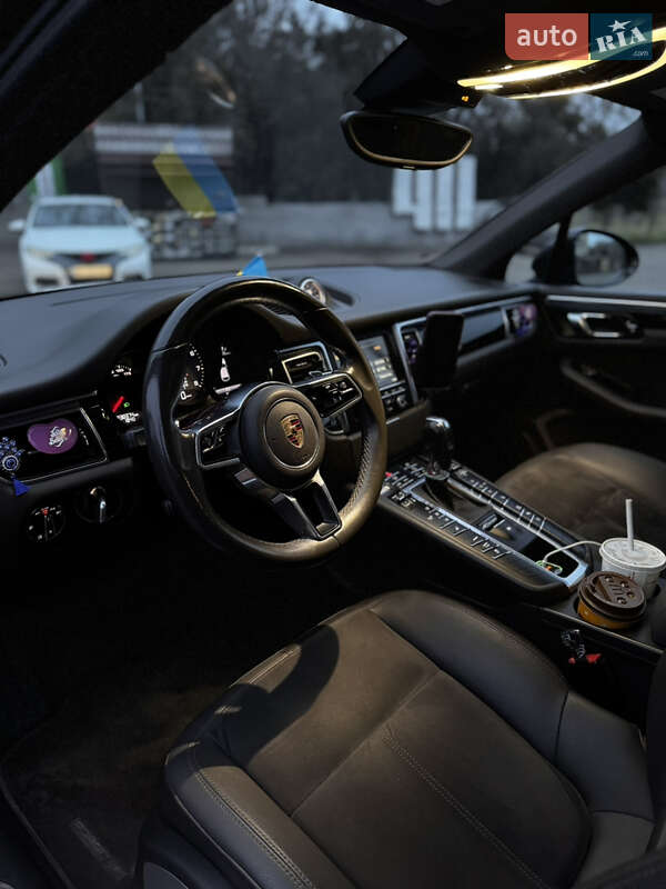 Внедорожник / Кроссовер Porsche Macan 2015 в Одессе фото 2 Внедорожник / Кроссовер Porsche Macan 2015 в Одессе