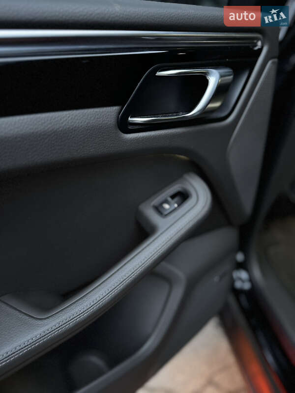 Внедорожник / Кроссовер Porsche Macan 2015 в Одессе фото 19 Внедорожник / Кроссовер Porsche Macan 2015 в Одессе