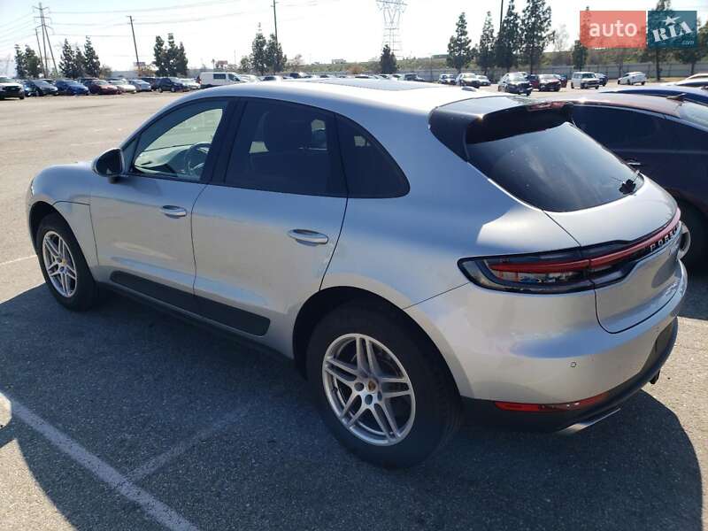 Внедорожник / Кроссовер Porsche Macan 2021 в Киеве
