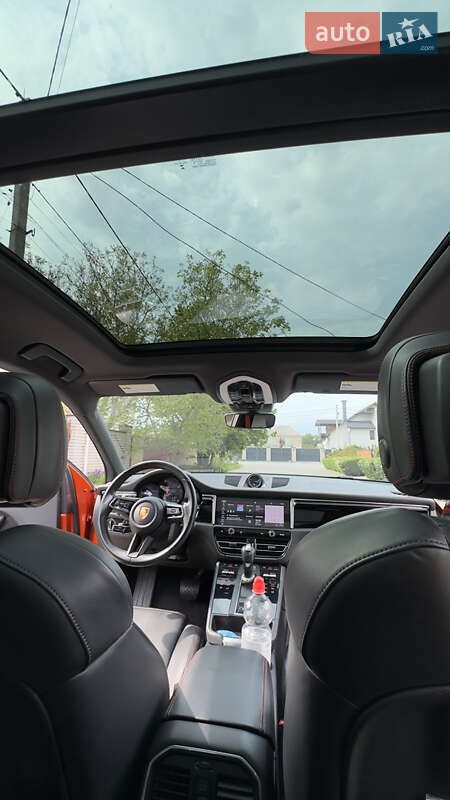 Внедорожник / Кроссовер Porsche Macan 2021 в Днепре