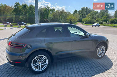 Внедорожник / Кроссовер Porsche Macan 2017 в 