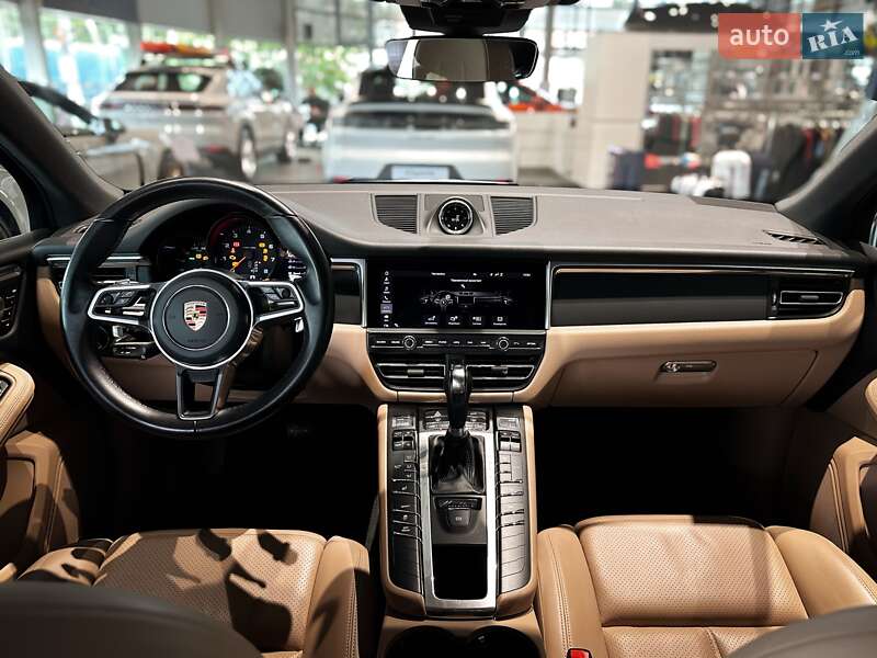Внедорожник / Кроссовер Porsche Macan 2021 в Одессе