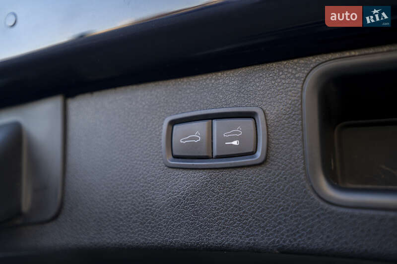 Внедорожник / Кроссовер Porsche Macan 2018 в Киеве фото 33 Внедорожник / Кроссовер Porsche Macan 2018 в Киеве