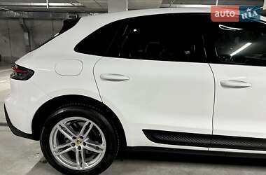 Позашляховик / Кросовер Porsche Macan 2022 в 