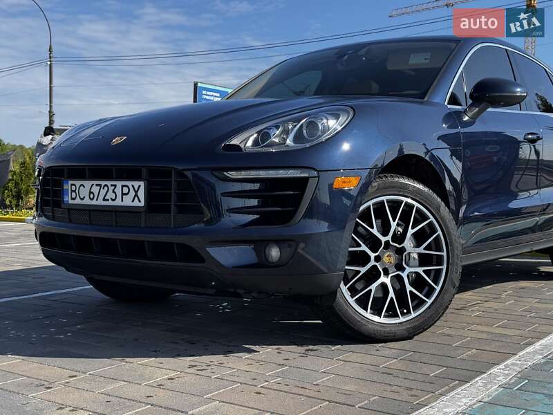 Внедорожник / Кроссовер Porsche Macan 2016 в Ирпене