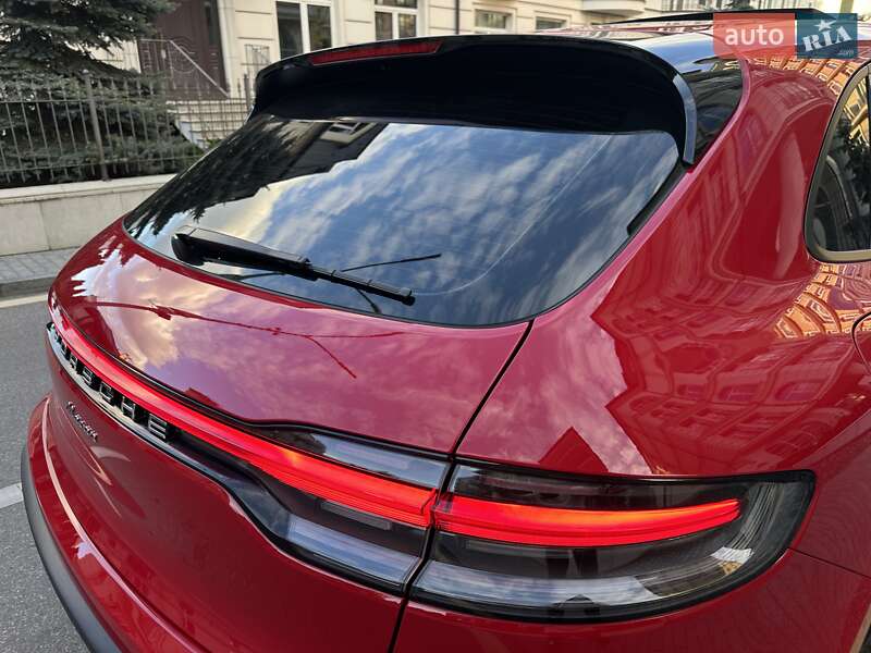 Внедорожник / Кроссовер Porsche Macan 2023 в Киеве