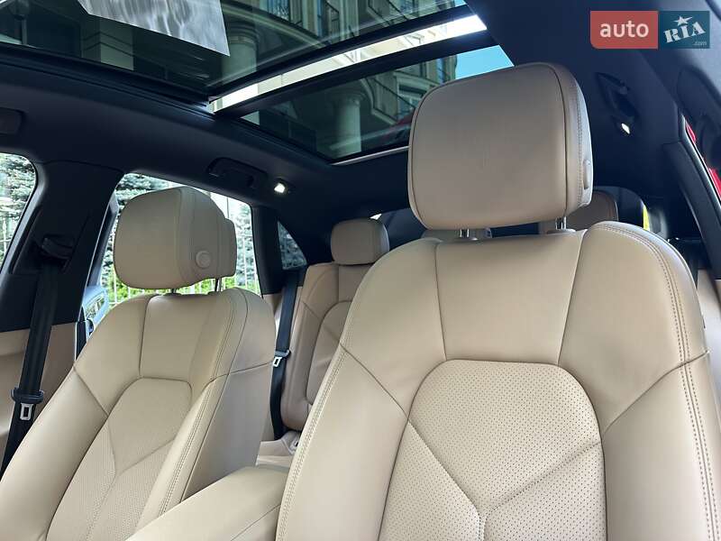 Внедорожник / Кроссовер Porsche Macan 2023 в Киеве