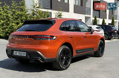 Позашляховик / Кросовер Porsche Macan 2022 в 