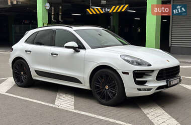 Позашляховик / Кросовер Porsche Macan 2016 в 