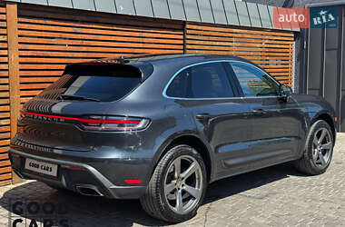 Внедорожник / Кроссовер Porsche Macan 2022 в 
