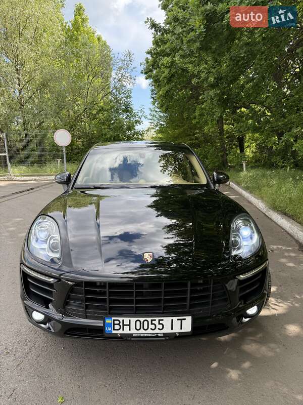 Позашляховик / Кросовер Porsche Macan 2015 в Одесі