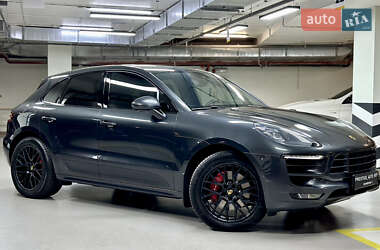 Внедорожник / Кроссовер Porsche Macan 2016 в 