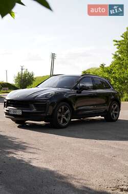 Позашляховик / Кросовер Porsche Macan 2023 в 
