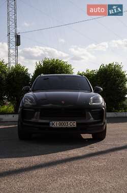 Позашляховик / Кросовер Porsche Macan 2023 в 