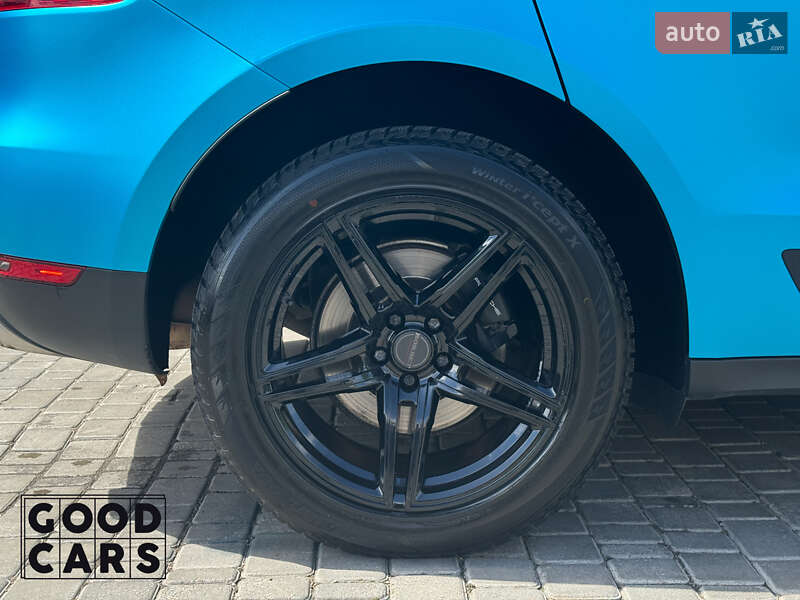 Внедорожник / Кроссовер Porsche Macan 2017 в Одессе