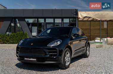 Позашляховик / Кросовер Porsche Macan 2021 в Чернівцях
