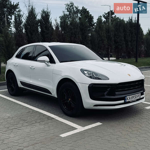 Внедорожник / Кроссовер Porsche Macan 2020 в Киеве