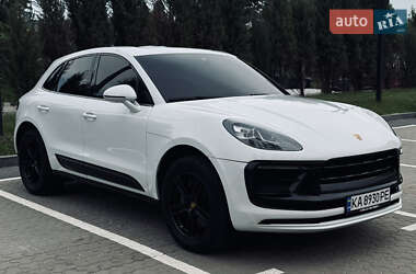 Внедорожник / Кроссовер Porsche Macan 2020 в 