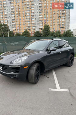 Внедорожник / Кроссовер Porsche Macan 2018 в Киеве