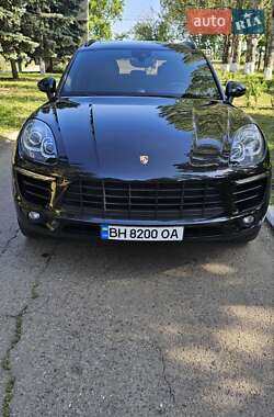 Позашляховик / Кросовер Porsche Macan 2014 в Одесі