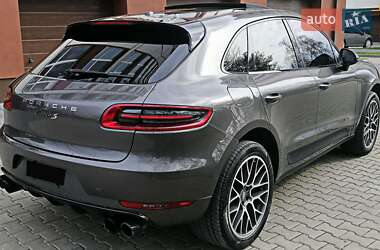 Позашляховик / Кросовер Porsche Macan 2016 в Івано-Франківську