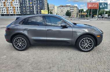 Внедорожник / Кроссовер Porsche Macan 2018 в 