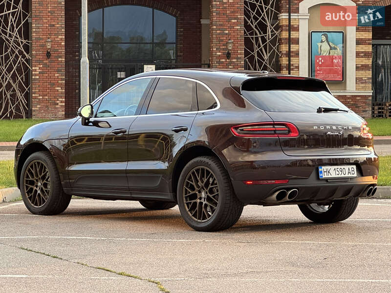 Внедорожник / Кроссовер Porsche Macan 2018 в Киеве