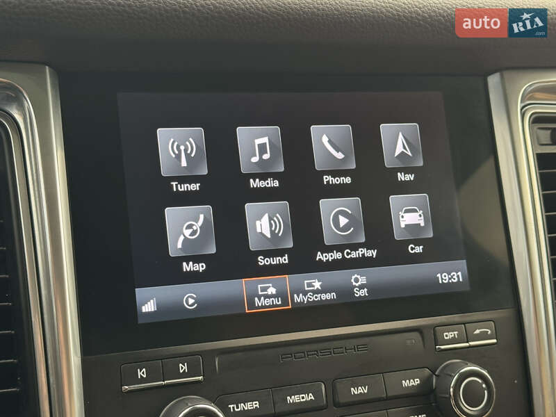 Внедорожник / Кроссовер Porsche Macan 2018 в Киеве