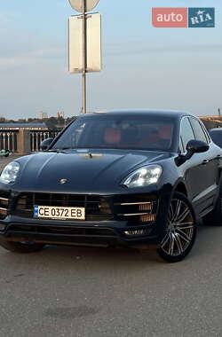 Внедорожник / Кроссовер Porsche Macan 2015 в Киеве