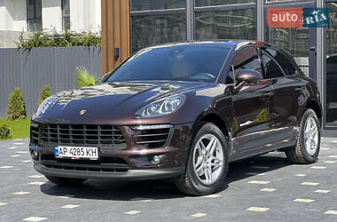 Внедорожник / Кроссовер Porsche Macan 2016 в 