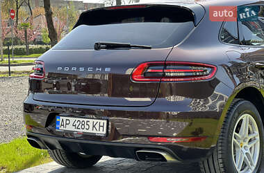 Внедорожник / Кроссовер Porsche Macan 2016 в 