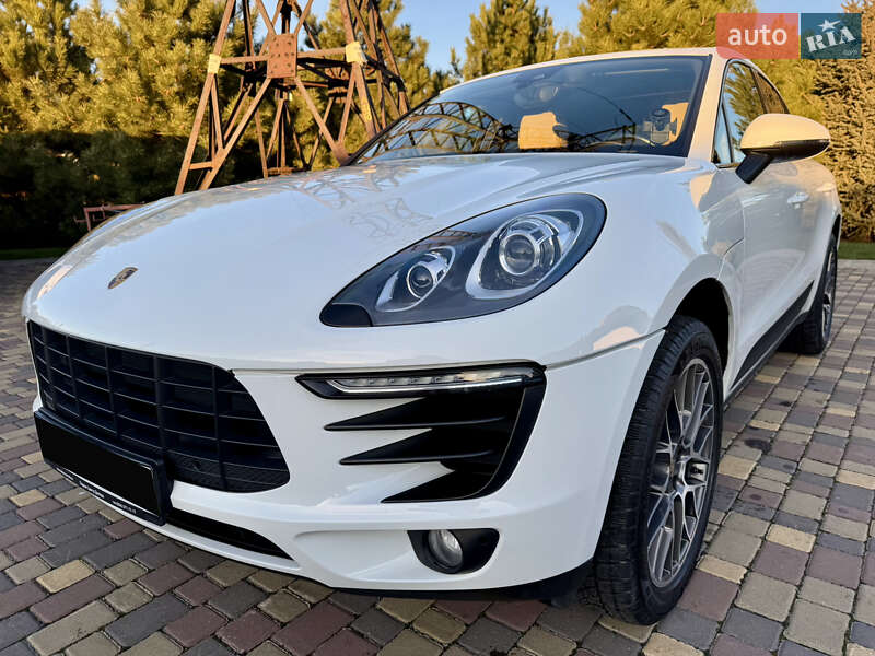 Внедорожник / Кроссовер Porsche Macan 2016 в Днепре