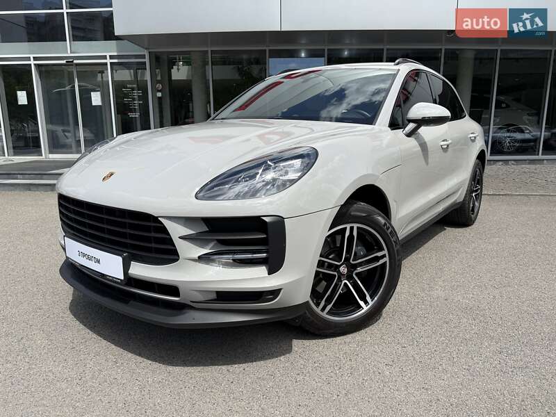 Porsche Macan 2020