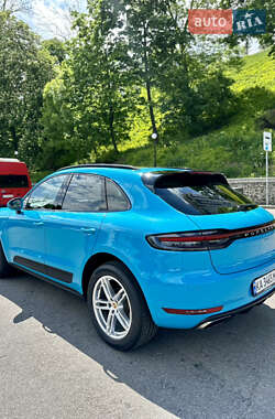 Внедорожник / Кроссовер Porsche Macan 2018 в 
