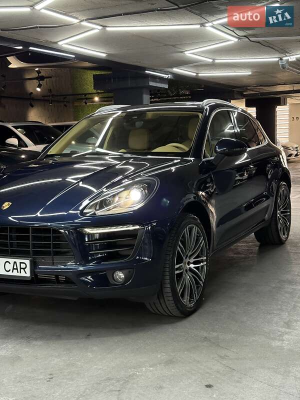 Внедорожник / Кроссовер Porsche Macan 2016 в Одессе