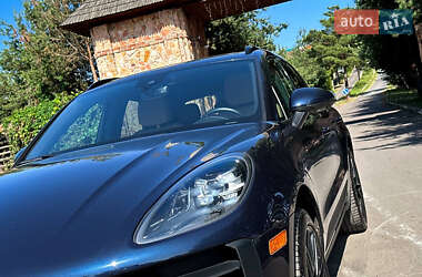 Внедорожник / Кроссовер Porsche Macan 2021 в 
