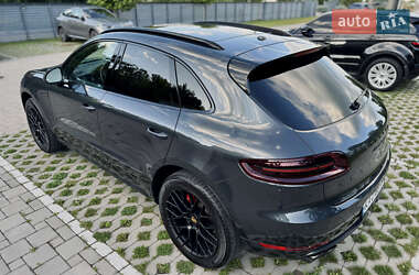 Внедорожник / Кроссовер Porsche Macan 2018 в 