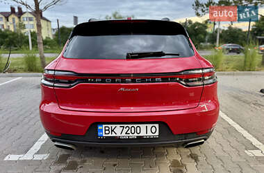 Внедорожник / Кроссовер Porsche Macan 2019 в 