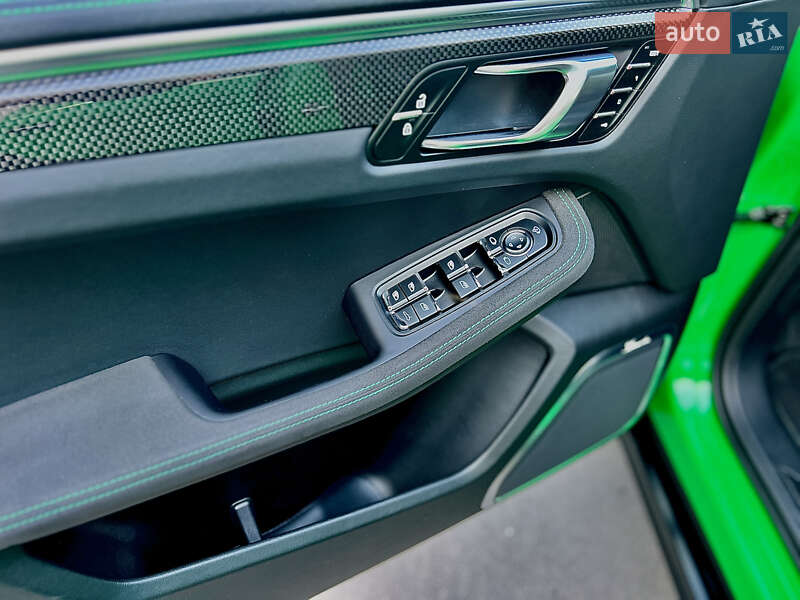Внедорожник / Кроссовер Porsche Macan 2021 в Киеве фото 7 Внедорожник / Кроссовер Porsche Macan 2021 в Киеве