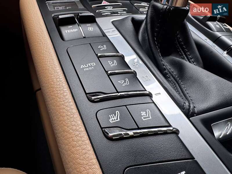 Внедорожник / Кроссовер Porsche Macan 2018 в Днепре